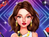 Celebrity Selen All Around The Fashion image