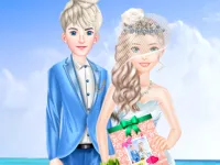 Royal Couple Wedding Invitation image